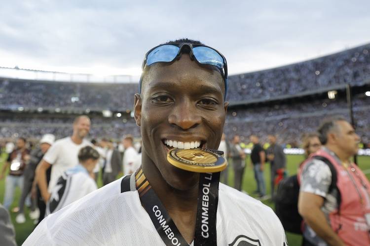 包含世俱杯前瞻：博塔弗戈与对手交锋看点的词条