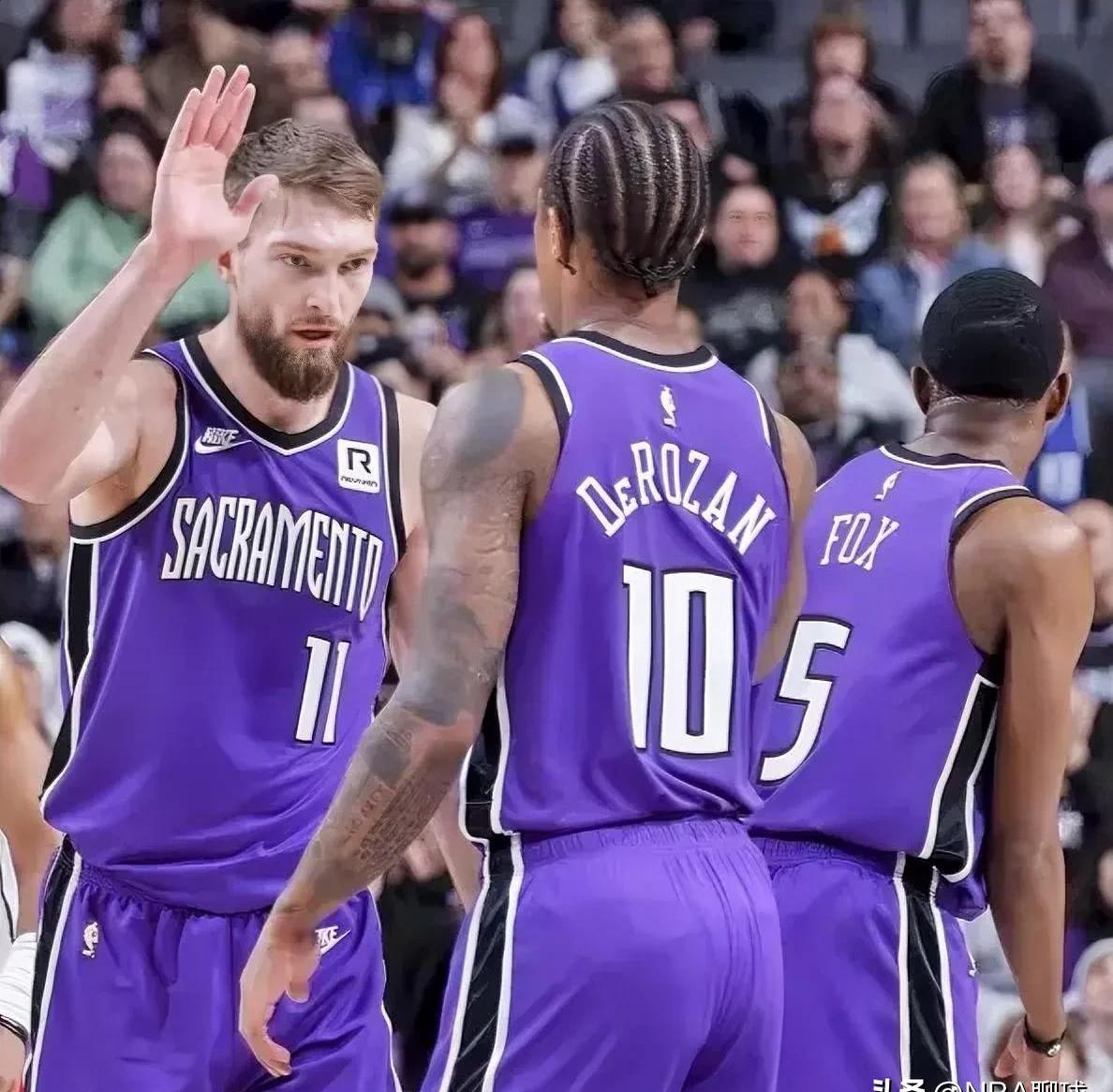 开云官方app入口-国王队外援技术拔群，球队实力突飞猛进