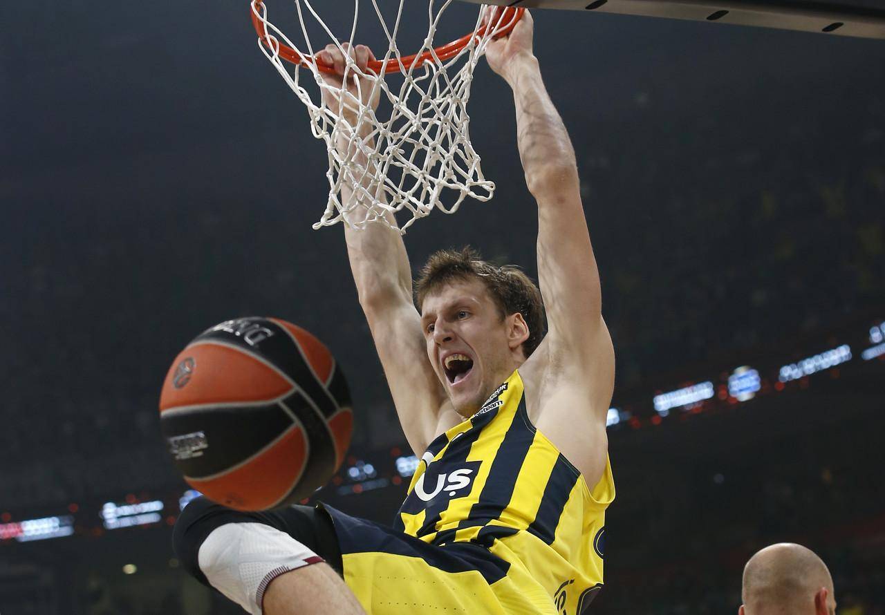 包含墨西哥女队力挽狂澜，惜败于捷克队的词条