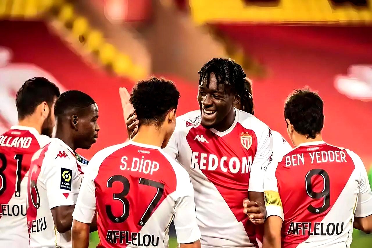 摩纳哥主场力克对手，近期状态不俗