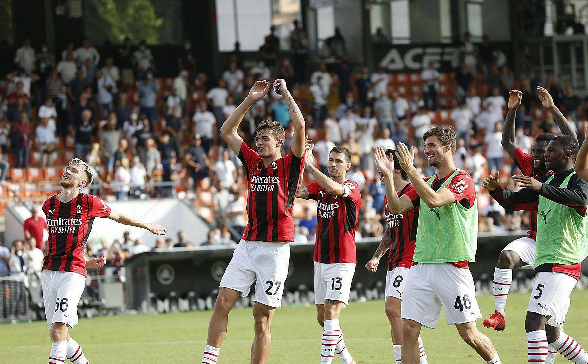 罗马逆转国际米兰,主场获得宝贵的胜利 罗马逆转国际米兰,主场获得宝贵的胜利