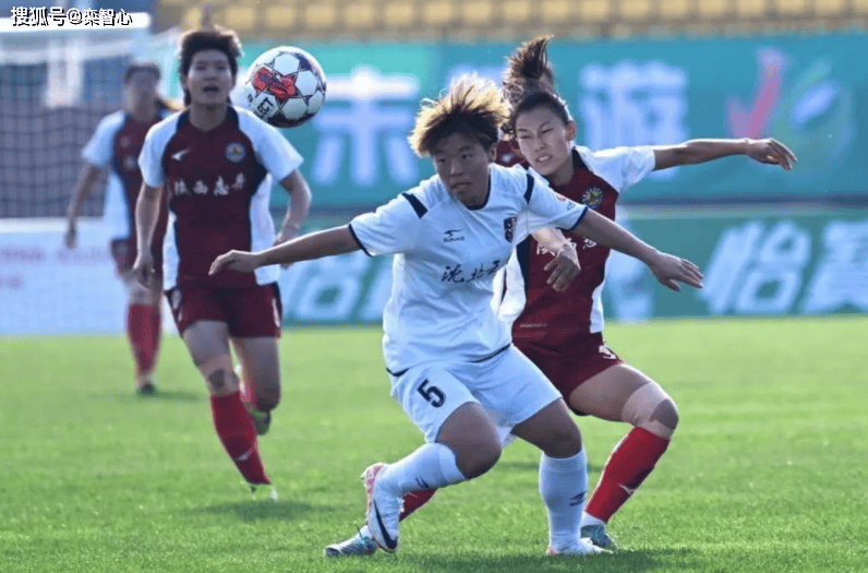 球场上的风云：女足比赛激情开战的简单介绍