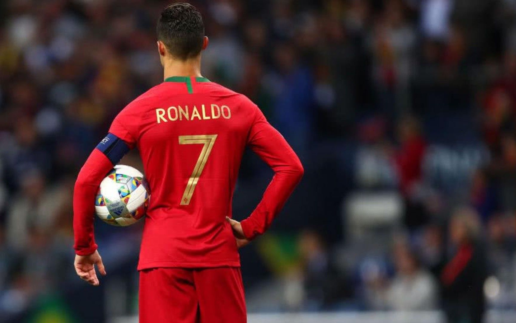 乌克兰力克莫尔多瓦，晋级欧国联半决赛