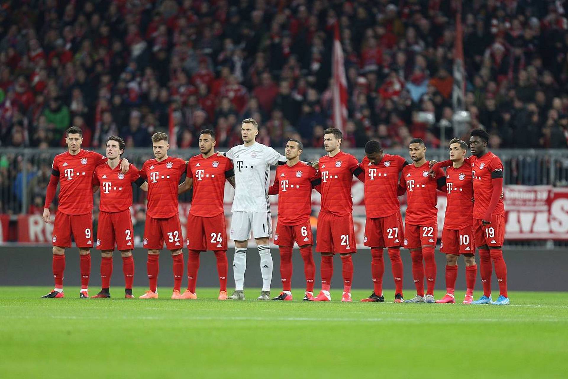 尤文图斯队陷入困境,何去何从 尤文图斯队陷入困境,何去何从