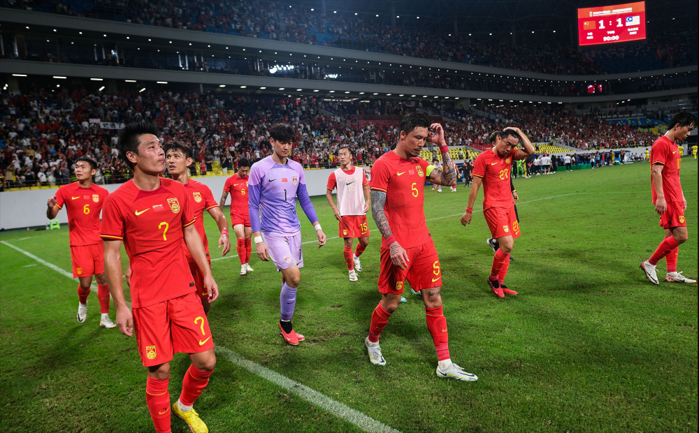 在客场失利后，球队迎来重要主场比赛