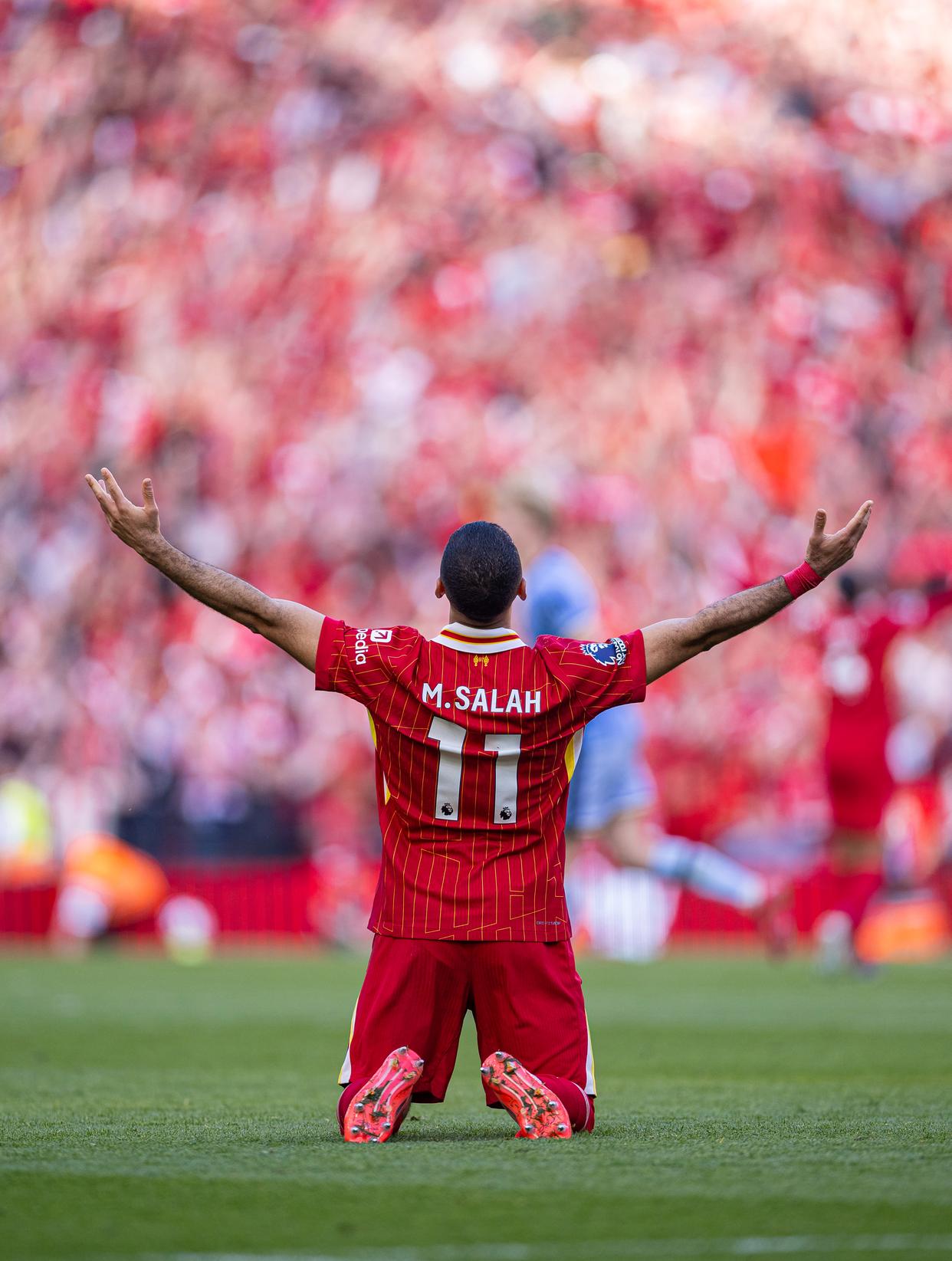 英超冠军赛:热刺胜出夺取冠军 英超冠军赛:热刺胜出夺取冠军