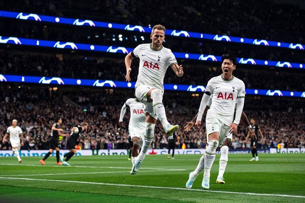 关于英超比赛风云变幻，球队实力逐渐显露的信息