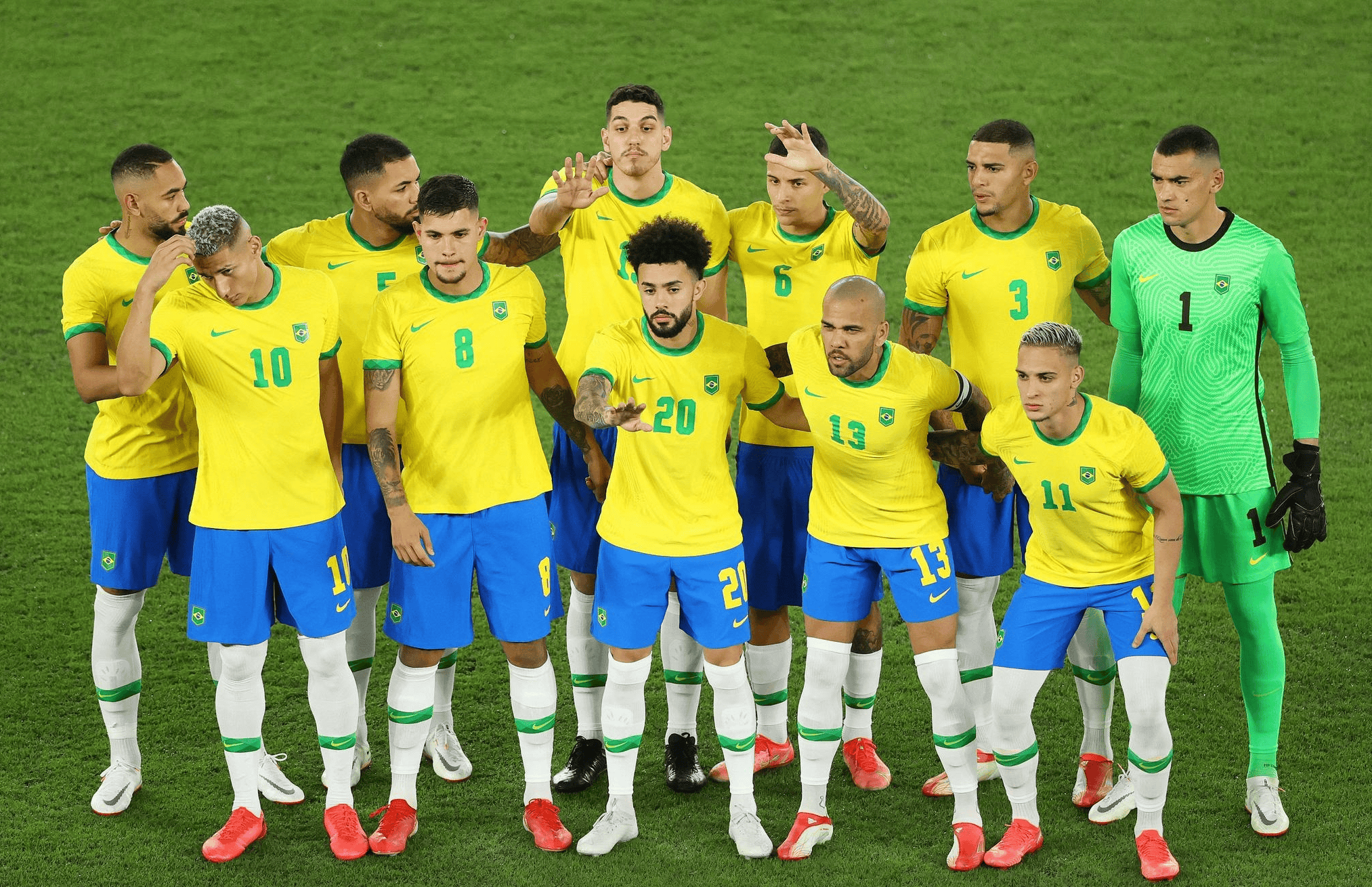 英格兰胜斯洛文尼亚,保持不败 英格兰胜斯洛文尼亚,保持不败