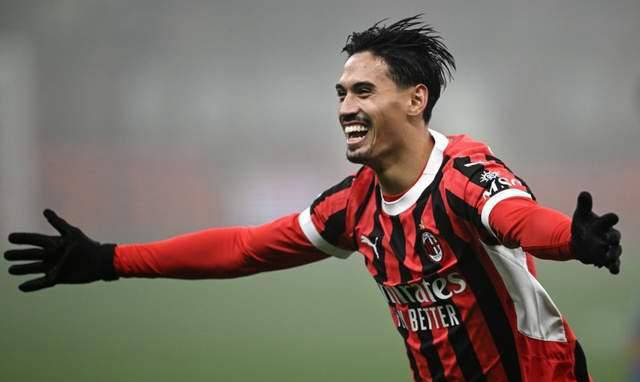 意甲球员表现抢眼,赢得赞誉 意甲球员表现抢眼,赢得赞誉