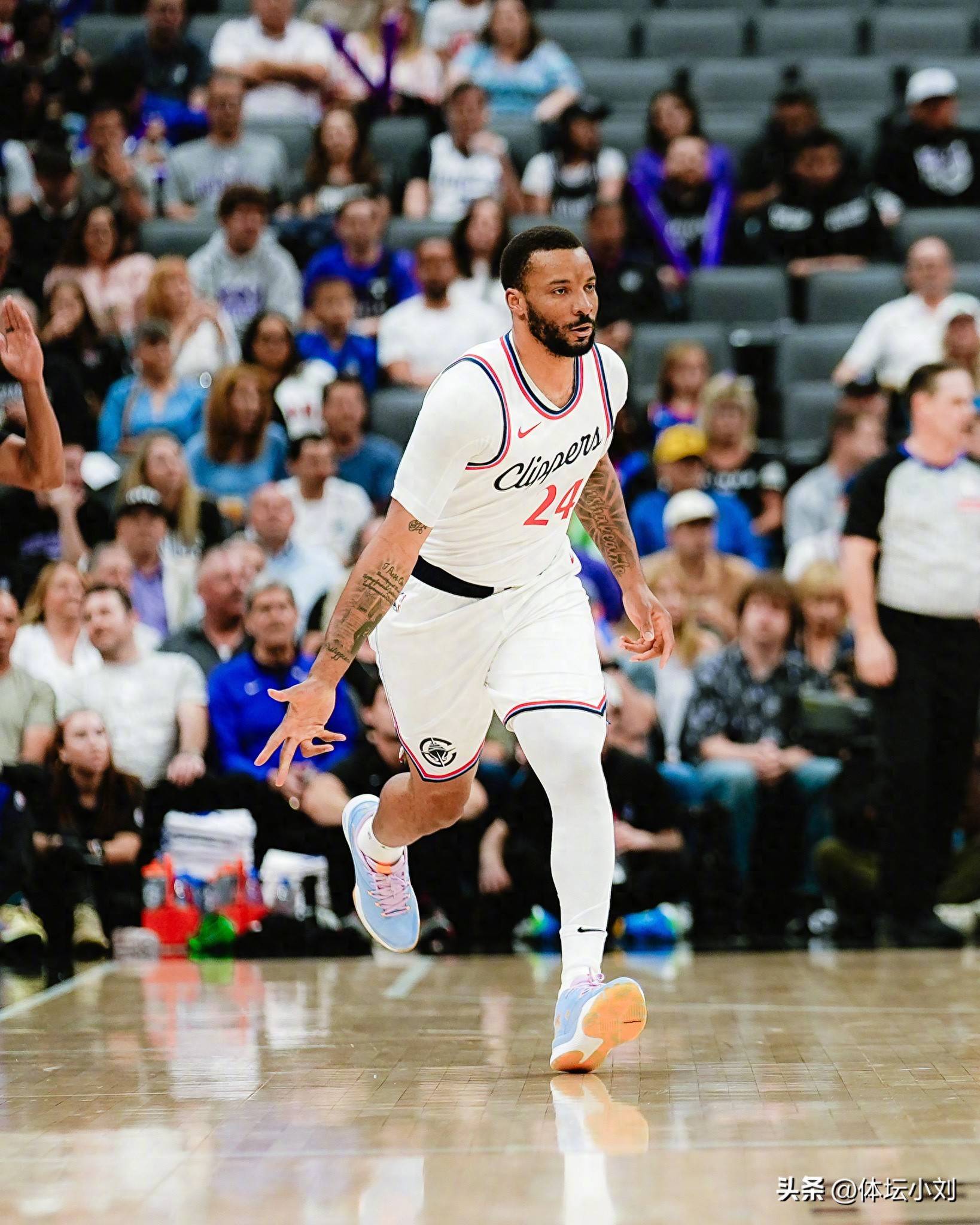 快船惊险逆转国王,莱纳德独揽40分 快船惊险逆转国王,莱纳德独揽40分