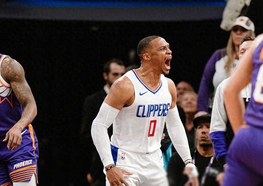 火箭大胜太阳,威少连续比赛20+10 火箭大胜太阳,威少连续比赛20+10